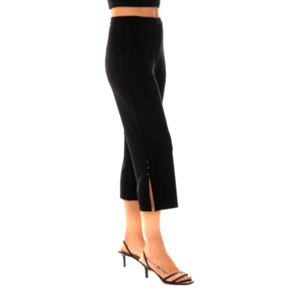 Bali Corp Split Bottom Pull-On Capri Pants, Made In Canada, New Without Tags
